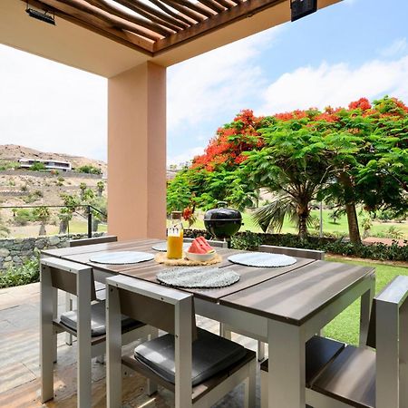 Villa With Private Pool In Luxury Golf Resort Салобре Экстерьер фото